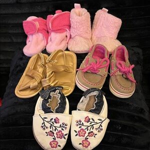 Baby Shoes Set